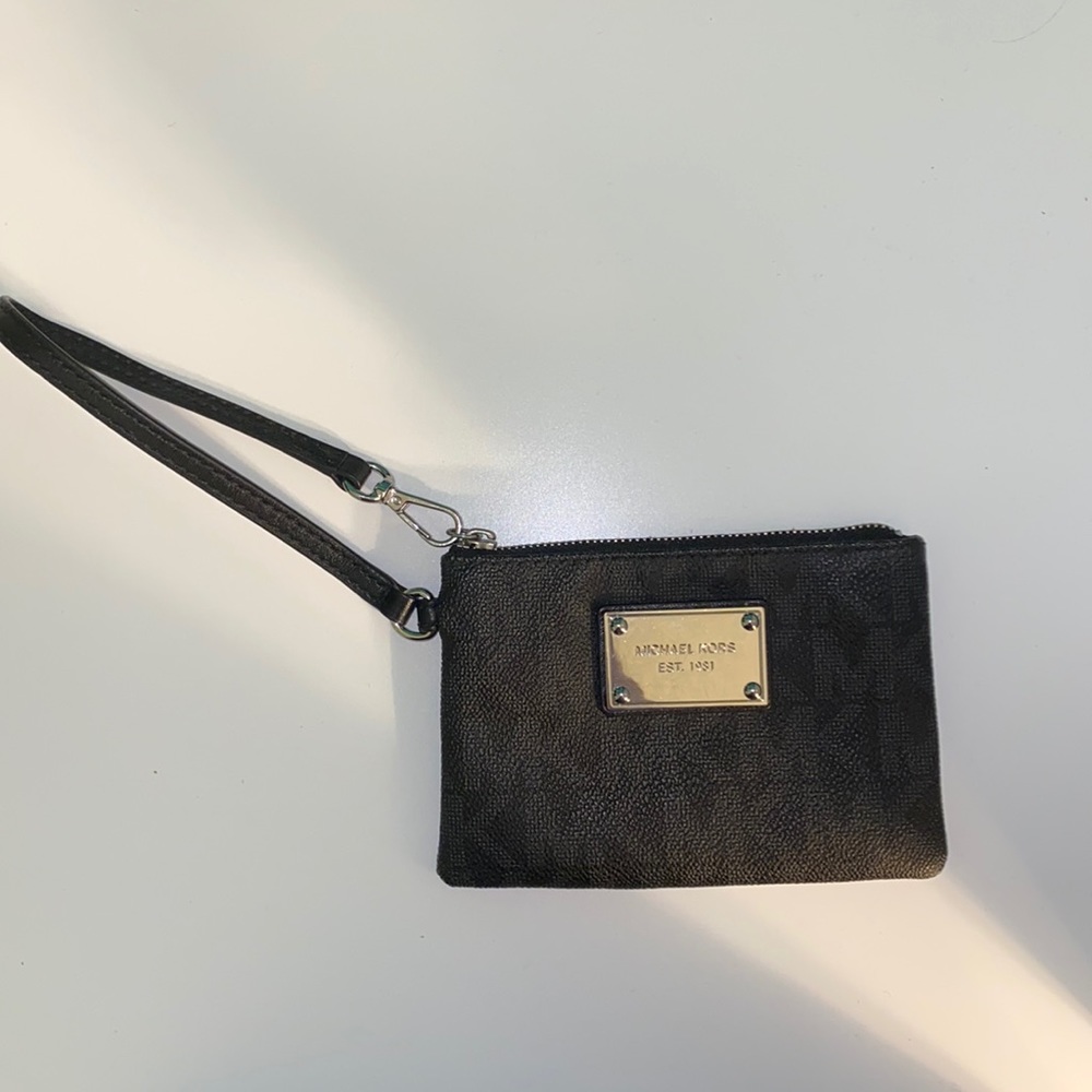 Michael Kors Wristlet